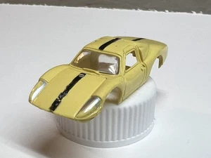 AURORA  #1376 PORSCHE 904 Yellow with Black Stripes Body - Picture 1 of 7