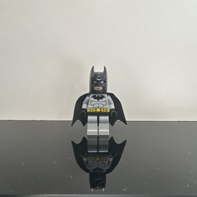 Lego Batman Minifigure bat001 Light Grey Suit 2006 Sets 7779 7780 7782