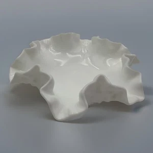 Vintage Fenton Hobnail White Milk Glass Ruffled Candy Dish - Bild 1 von 6