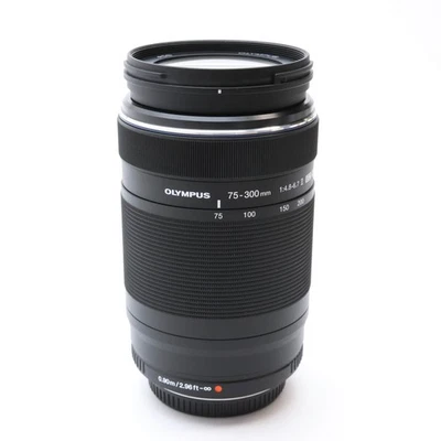 Olympus M.Zuiko Digital ED 75-300mm F/4.8-6.7 II -Near Mint- #230 - Image 1 of 4