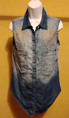 NUEVO CON ETIQUETAS Camisa Top Monoreno Demin Azul Sin Mangas Cuello Abotonado Dobladillo en U Talla: S Foto 1 de 2