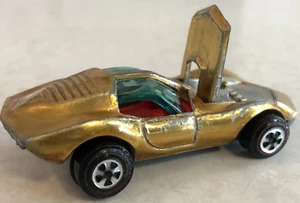 Topper Johnny Lightning Custom Mako Shark Gold -Redline Era- Hood Open-Vintage - Bild 1 von 12