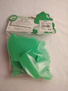 Wilton 1988 Green Dinosaur Cookie Cutters Lot of 4 VTG Boy Play Dough - Picture 1 of 3
