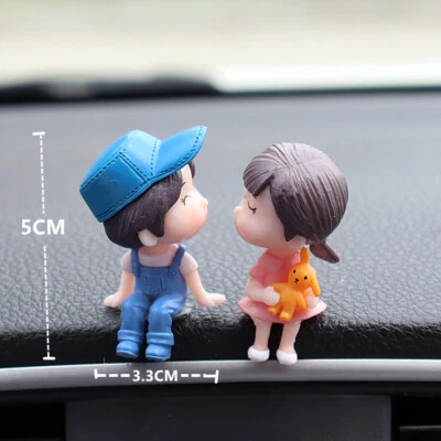 Adornos decorativos para parejas en coche Foto 1 de 4