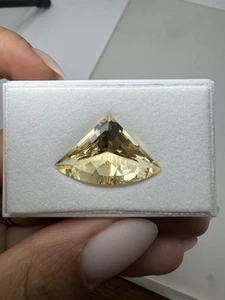 ESCAPOLITO FACETADO (15.85cts.) Escapolita facetada, Tanzania - Imagen 1 de 7