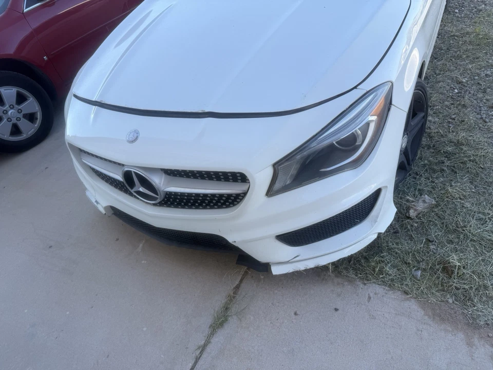 Faro derecho Mercedes Benz CLA CLA45 CLA250 2014 2015 2016 OEM Foto 1 de 2