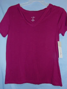 Just Be Damen-T-Shirt Übergröße 1X Cutout V-Ausschnitt lila magenta NEU mit Etikett! - Bild 1 von 5