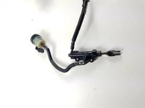 Yamaha FZ6 FAZER RJ07 Bj: 2004-2006 Bremspumpe Hinten - Picture 1 of 2