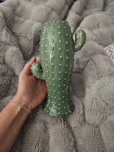 Green textured Cactus Ceramic Vase decorative southwest desert gift holiday  - Picture 1 of 7