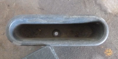 Holden Cruze YG 02-06 Door Pull - image 1 of 3