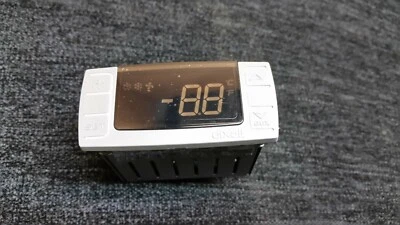 Dixell Temperature Controller XR06CX-5R4F7-U Programmable Comm Refrigeration