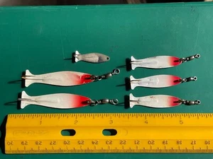 Lote de 6 cebo vintage de marathon Bait Co. Señuelos de pesca cuchara estilo pececito de gancho único - Imagen 1 de 5