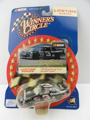 Winners Circle Dale Earnhardt Lifetime 1/64 1992 #3 GM Goodwrench Coca-Cola 600 - Image 1 of 4
