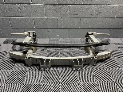 2009-2015 BMW 650i F12 F13 F06 Front Bumper Reinforcement Bar Assembly OEM Foto 1 de 4