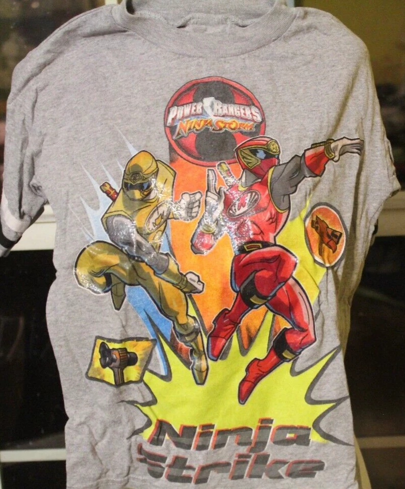 VINTAGE POWER RANGERS TSHIRT-SIZE YM - Image 1 of 1