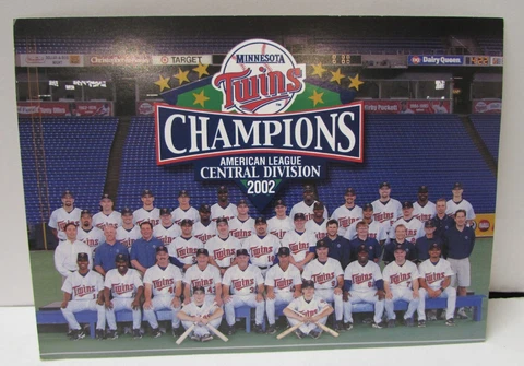 2002 Minnesota Twins AL Central Div. Champions Photo Card - Torii Hunter Signed Cover