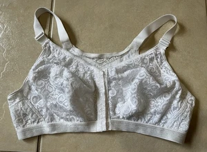 Vtg Playtex 18 Hour Women’s 42D White Lace Comfort Strap Front Close Bra - Picture 1 of 17