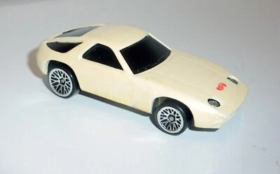 Porsche 928 Hot Wheels  White -  Vintage 1978 - 1:64 - Excellent  Free Shipping - Image 1 of 4