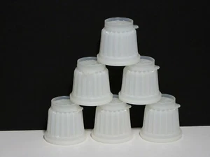Vintage Tupperware Mini Jelloformen Set 6 Jel-ette Jell-ette weiß mit Deckel - Bild 1 von 3