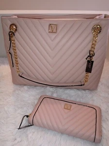 NWT VICTORIA SECRET Chain Shoulder Tote Bag/Wallet Set Quilted Blush Color - Picture 1 of 6