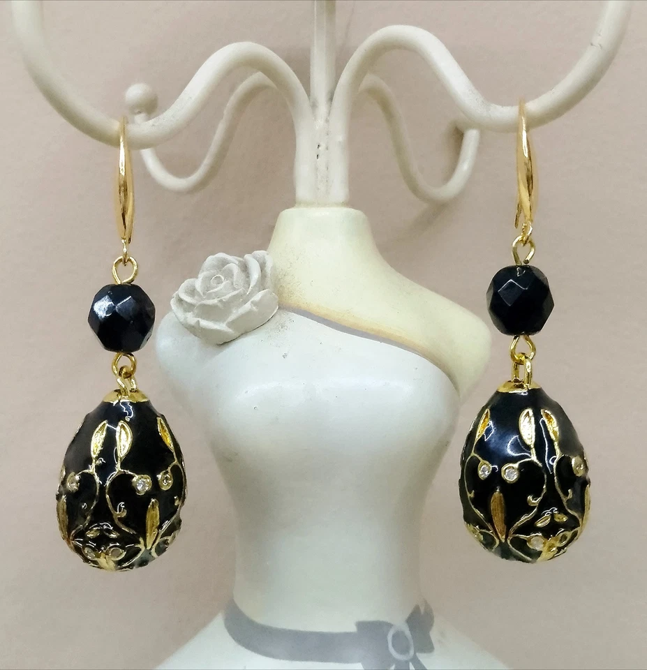 Orecchini Acciaio Occhio Di Gatto E Uovo Fabergè  Nero  - Immagine 1 di 1