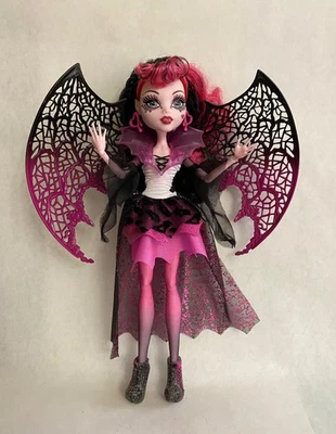 Monster High Doll - Draculaura Ghouls Rule 2012 - Image 1 of 4
