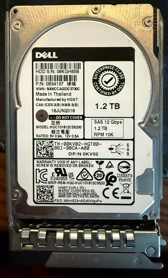 Lote de 12 discos duros DELL 1.2TB 10K 12Gbps 2.5 SAS HUC101812CSS200 CON CADDY Foto 1 de 1