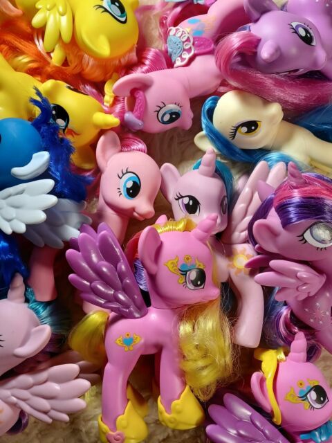 Conjunto de Mini Figuras e Acessórios - My Little Pony - Melodia Musical -  Hasbro