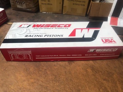 Wiseco Forged Dish Pistons 4.030 Chevy Small Block LS 6.0L LS2 LS6 LQ4 LQ9 - Image 1 of 4