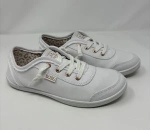 Bobs Skechers Womens Slip On Sneakers Memory Foam White Canvas Shoes Size 6.5 - Picture 1 of 17