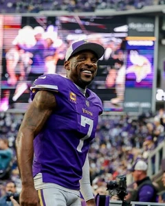 Foto de fútbol americano NFL 8x10 Patrick Peterson Sonrisa post-juego Minnesota Vikings - Imagen 1 de 1