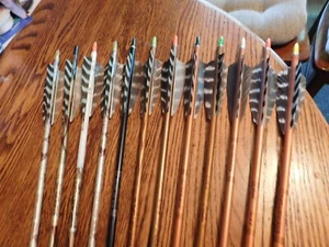 One Dozen Vintage 2213 Aluminum Arrows - Picture 1 of 4