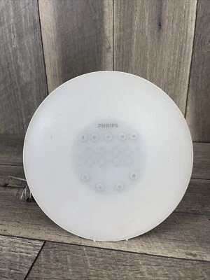 Philips Alarm Clock Wake-Up Radio Light with Sunrise Simulation White HF3505 - Image 1 of 4