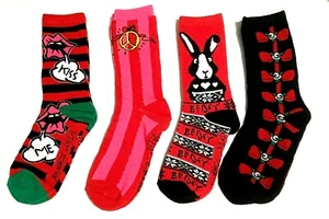 Betsey Johnson Crew Calcetines Rayas Beso Arco Conejito Rosa Negro Rojo Verde Navidad - Imagen 1 de 11