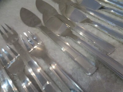 1930 Juego de cubiertos de pescado francés plateado 24p Christofle Gabón art deco Foto 1 de 4