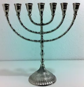 Menorah Candelabro di Davide Candelabro Candeliere Nichel Argento Antico Menora - Foto 1 di 3