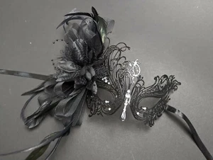 Women's Black Swan Laser Cut Masquerade Metal Mask Rhinestones Feathers - Picture 1 of 4