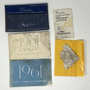 1961 Cadillac DeVille Coupe Owners Manuel Accessories Cover - Picture 1 of 15