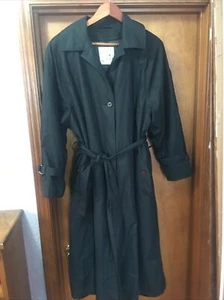 Ladies London Towne Lined Black Trench Coat Sz 16 Reg. A300 - Picture 1 of 10
