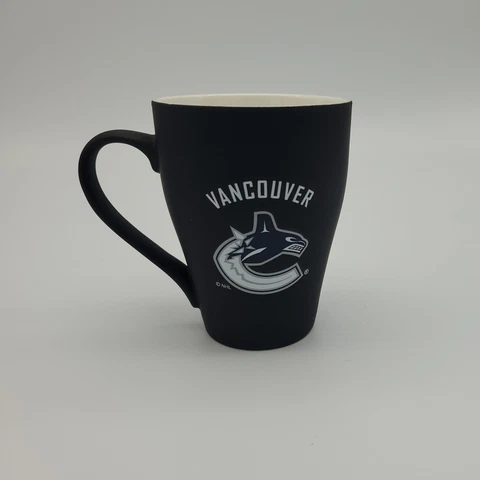 Vancouver Canucks Hockey Logo Mug Flat Black Brands Unlimited NHL 315ml / 11oz Cover