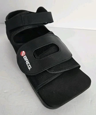 Zapato Breg Post Op Grande Unisex Se Ajusta al Pie Izquierdo o Derecho Negro Ajustable  Foto 1 de 4