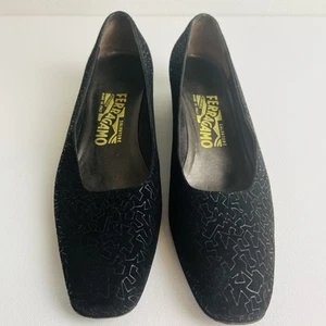 Salvatore Ferragamo schwarz Blockabsatz 90er Zickzack weich strukturiert Pumps Größe 8,5 - Bild 1 von 9