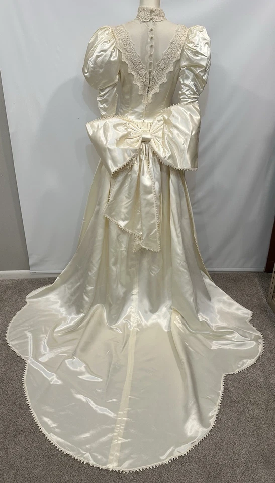 Vestido de novia de colección años 80 Jessica McClintock satinado renacimiento victoriano princesa Diana Foto 1 de 4