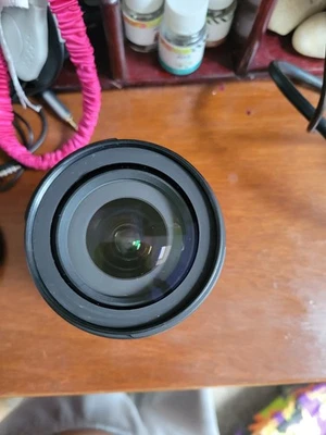 Lente Nikon VR DX AFS NIKKOR 18 a 105mm. 3,5 a 5,6 g - Imagem 1 de 2