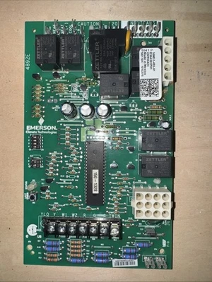 Placa de control de horno Trane 50M51-495-01 CNT06424 Foto 1 de 4