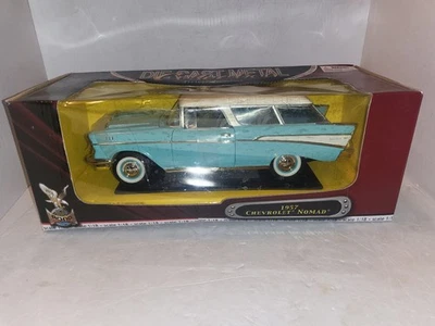 Road Signature 1957 Chevrolet Nomad 1:18 Diecast - Image 1 of 4