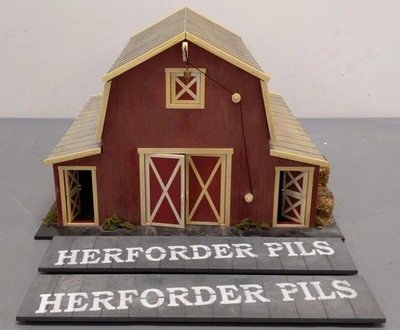 Piko 62110 G Red American Barn Building Kit - Image 1 of 4