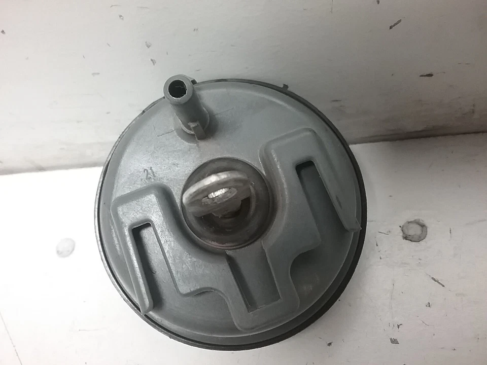 2004 Oldsmobile Alero A/C Actuator  52487754 - Image 1 of 3