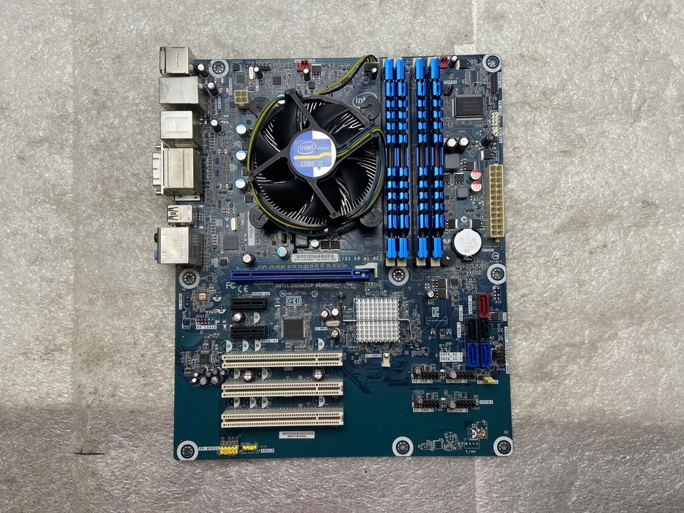 Intel Desktop Board DH67CL G10212-209 Core i7-2600 3.4GHz 32GB RAM - Image 1 of 4