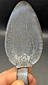 CUCHARA EN FORMA DE CUCHARA ESMALTADA GRIS GRANITO con mango de bucle antigua vintage - Imagen 1 de 9